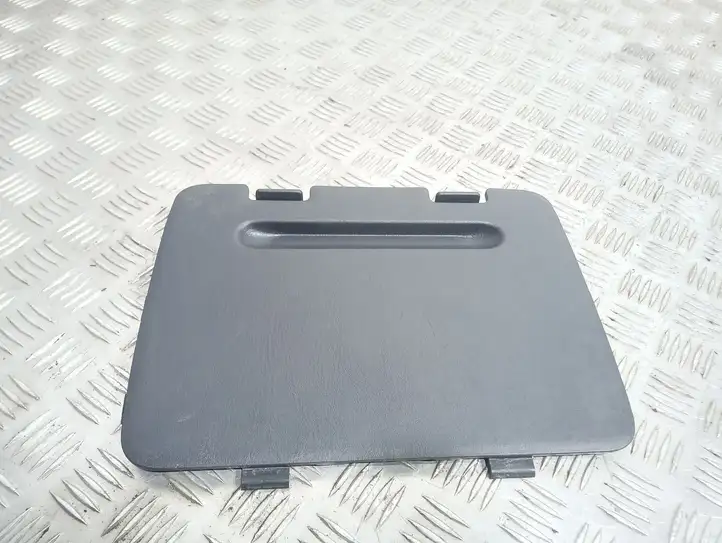 Toyota RAV 4 (XA20) (2000 - 2005) 6474342010 Прочие детали салона — фото 1