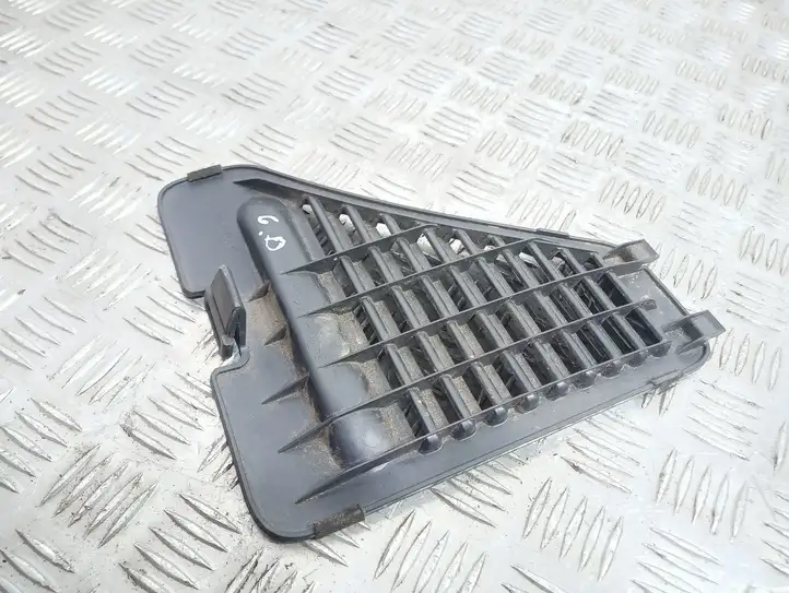 Toyota RAV 4 (XA20) (2000 - 2005) 6471442010 Прочие детали салона — фото 2