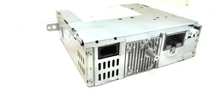 Volvo XC90 (2006 - 2014)   CD/DVD чейнджер