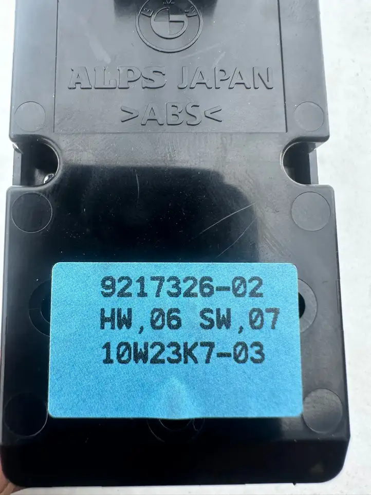 BMW 3 E90 E91 (2005 - 2012) 9217326 Кнопка стеклоподъемников — фото 2