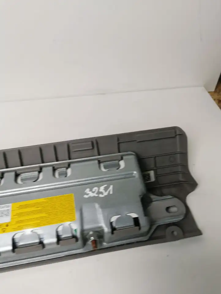 BMW 5 GT F07 (2010 - 2017) KU918828705 Коленная подушка безопасности — фото 3