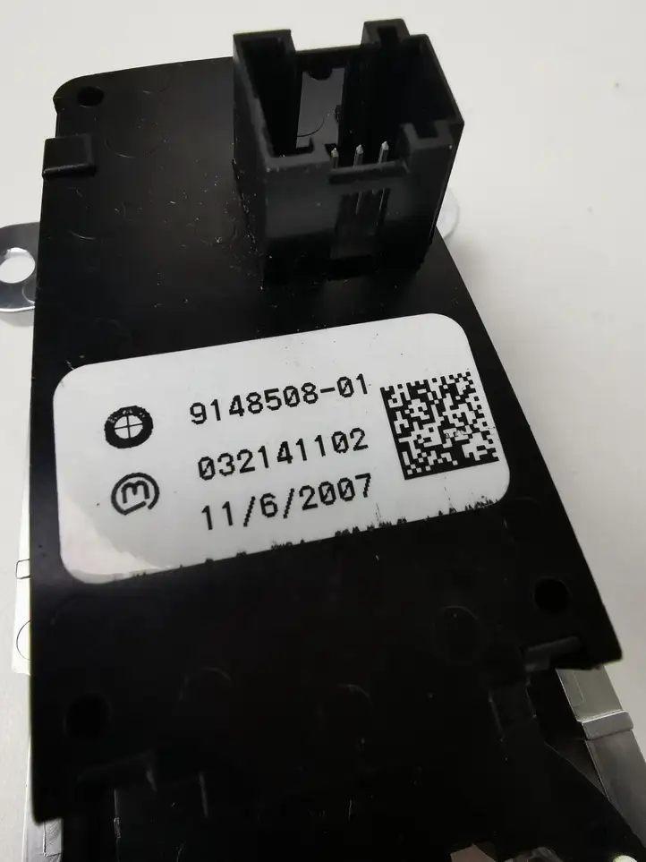 BMW X5 E70 (2006 - 2013) 61316975467 Кнопка ручного тормоза — фото 5