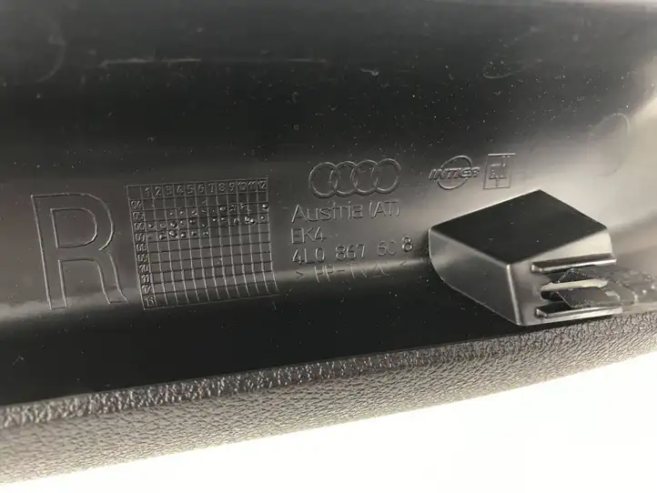 Audi Q7 4L (2005 - 2009) 4L0867608 Прочая отделка багажника — фото 7