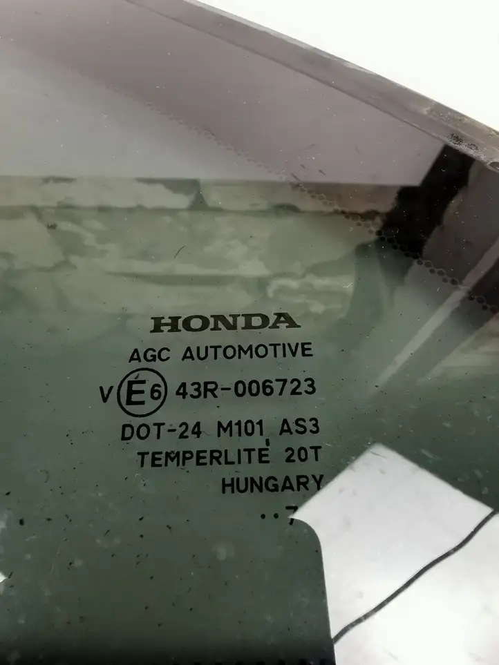 Honda CR-V (2006 - 2009) Заднее боковое стекло — фото 7