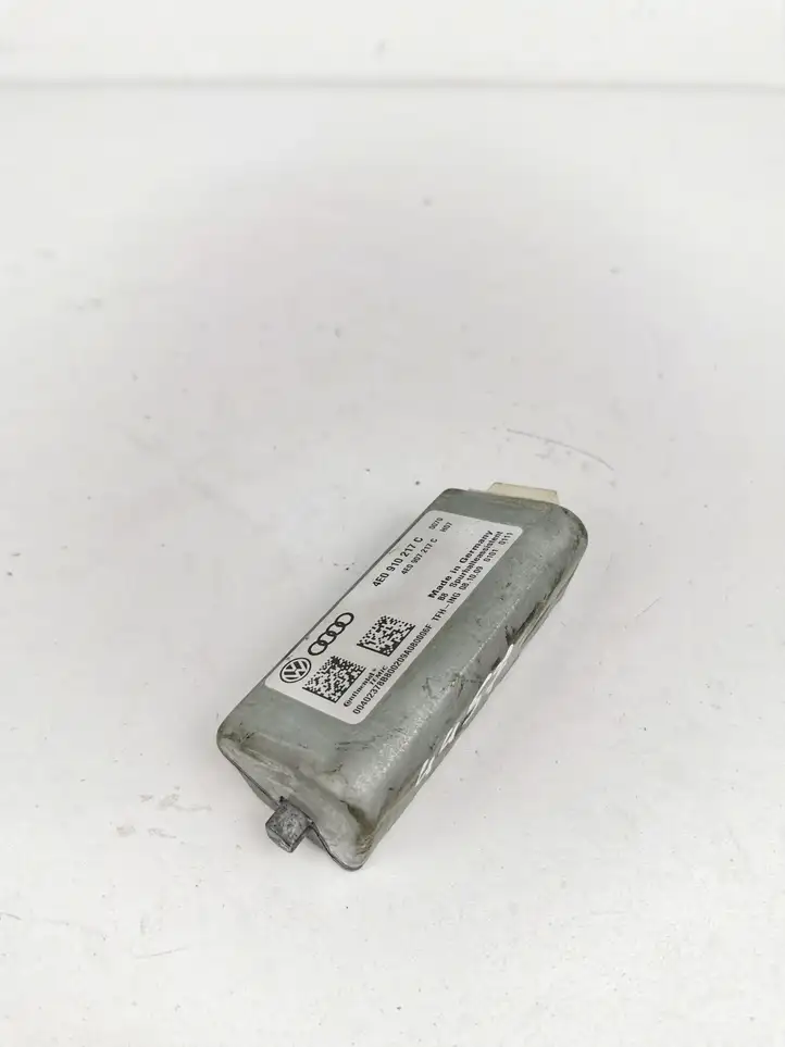 Audi A6 S6 C6 4F (2008 - 2011) 4E0910217C Камера в лобовом стекле — фото 6
