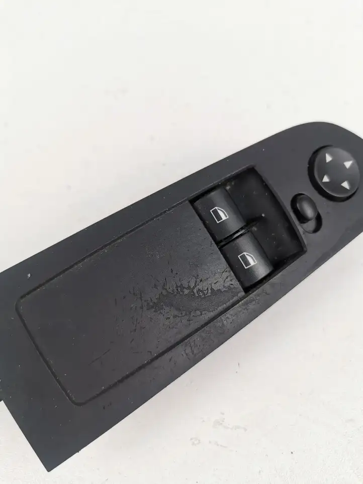 BMW 3 E92 E93 (2005 - 2014) 9155510 Кнопка стеклоподъемников — фото 5