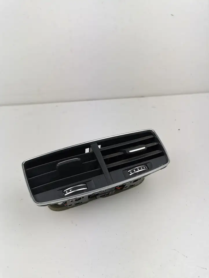 Audi A8 S8 D4 4H (2010 - 2014) 4H0819203B Задний воздушный дефлектор — фото 1