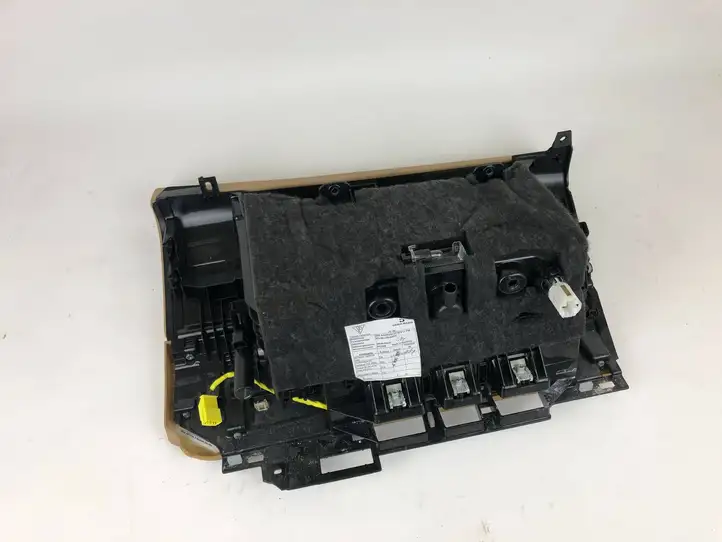Porsche Panamera (970) (2013 - 2016) 97055220408 Вещевой ящик — фото 2