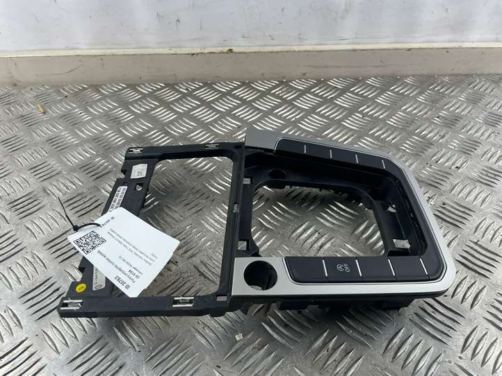 Volkswagen PASSAT B8 (2015 - )  3G1864263 Рамка рычага переключения передач