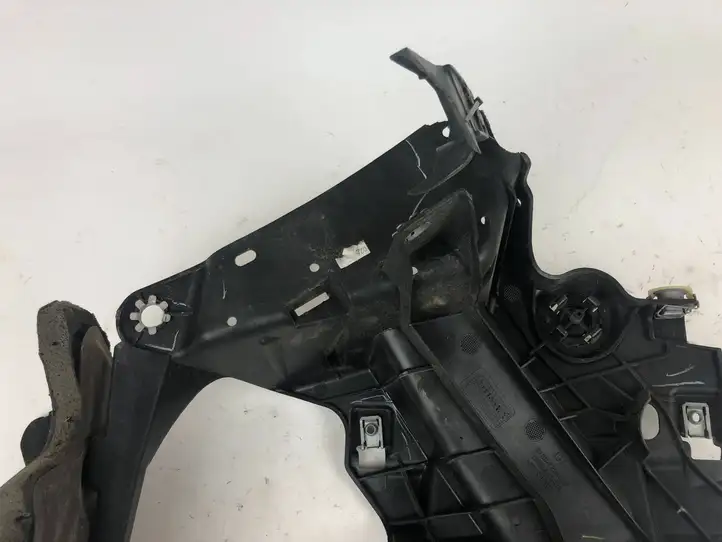 BMW X5 F15 (2013 - 2017) 7294543 Кронштейн переднего подкрылка — фото 2