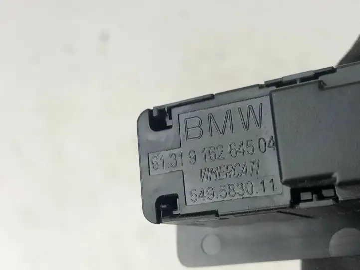 BMW X5 F15 (2013 - 2017) 9162645 Кнопка закрытия багажника — фото 6