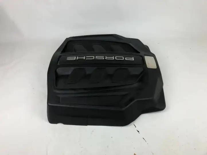Porsche Macan (95B) (2014 - 2018) 95B103925E Крышка двигателя декоративная — фото 1
