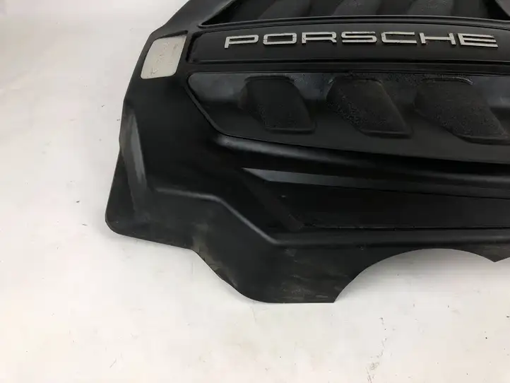 Porsche Macan (95B) (2014 - 2018) 95B103925E Крышка двигателя декоративная — фото 5
