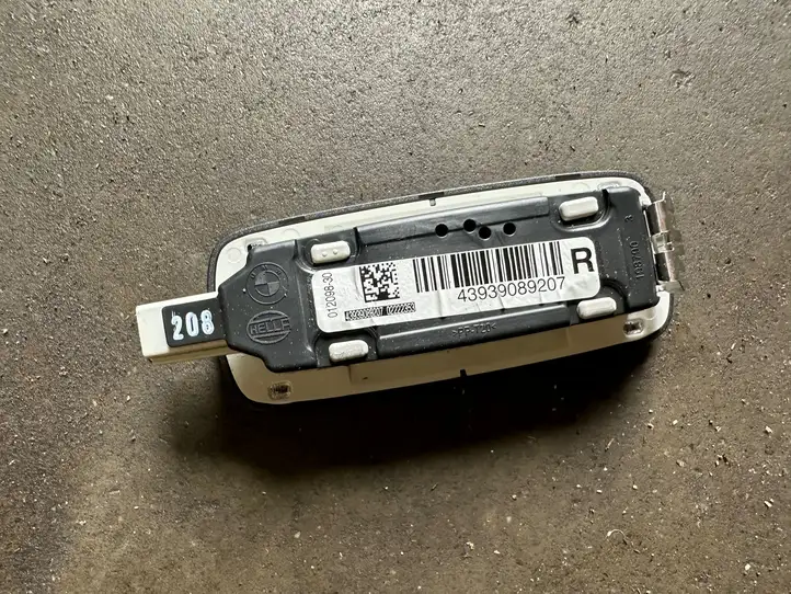 BMW X3 G01 (2018 - 2024) 43939089207 Передняя подсветка — фото 2