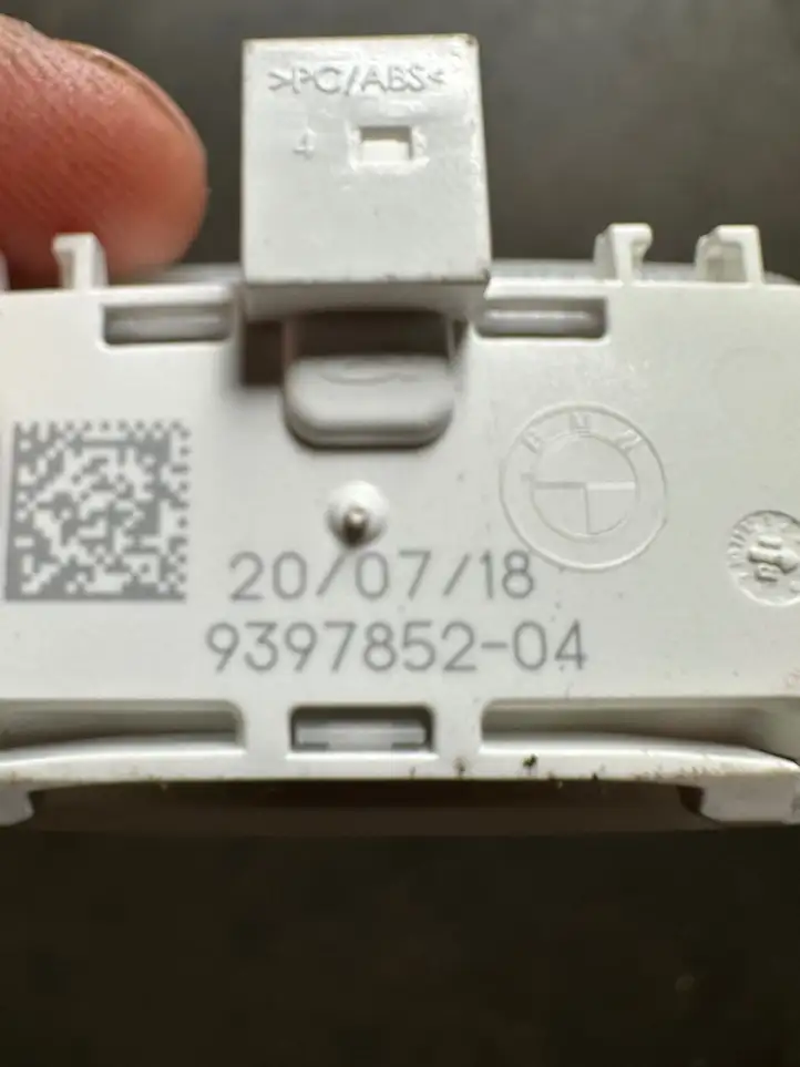 BMW X3 G01 (2018 - 2024) 9397852 Передняя подсветка — фото 3