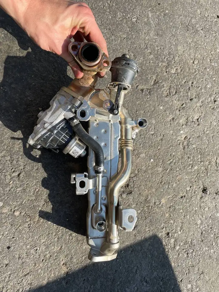 BMW 3 F30 F35 F31 (2012 - 2018) 8513691 Охладитель клапана EGR — фото 7