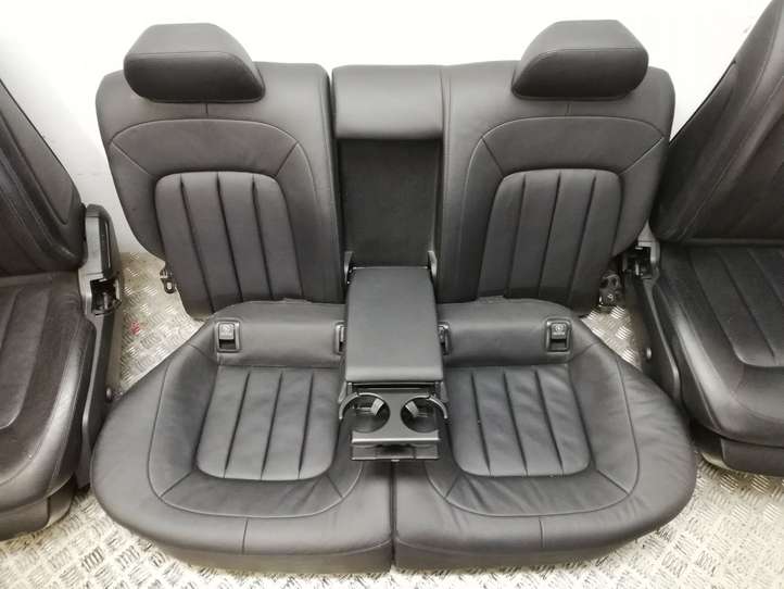 Mercedes-Benz CLS C218,X218 (2011 - 2017)   Комплект салона