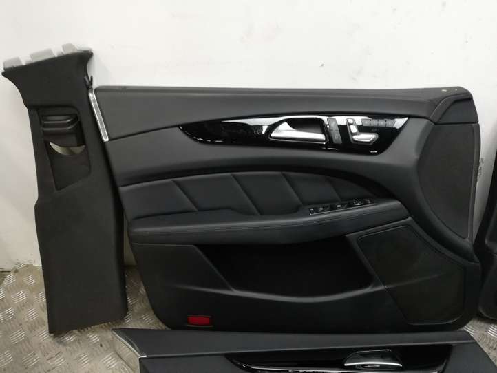 Mercedes-Benz CLS C218,X218 (2011 - 2017)   Комплект салона