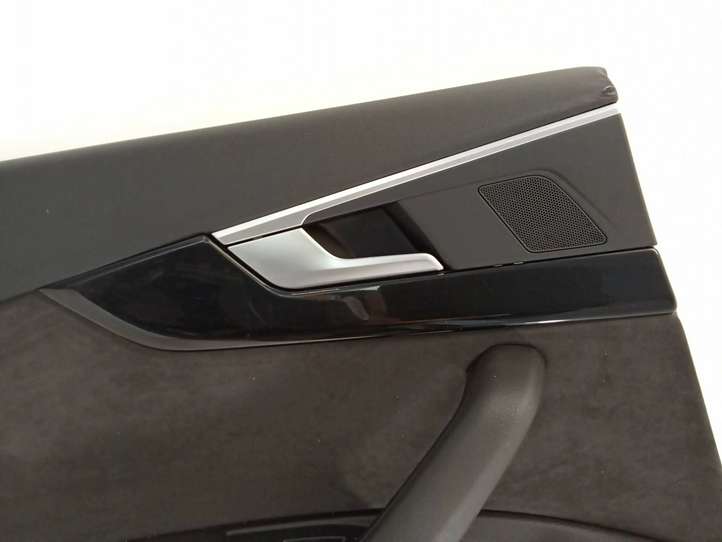 Audi A4 (2015 - 2019)  8W0867117 Комплект отделки дверей