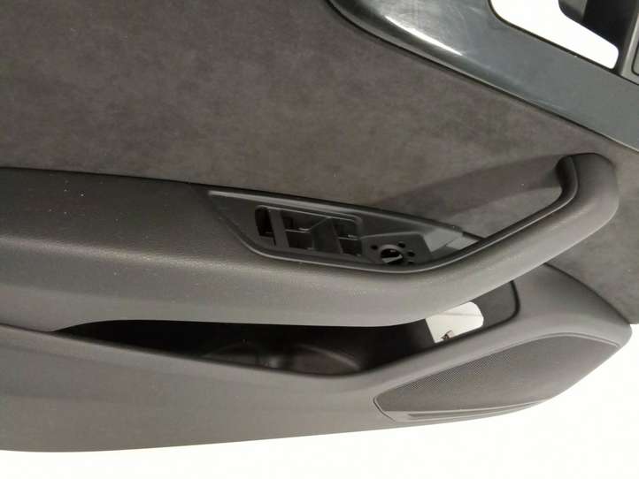 Audi A4 (2015 - 2019)  8W0867117 Комплект отделки дверей