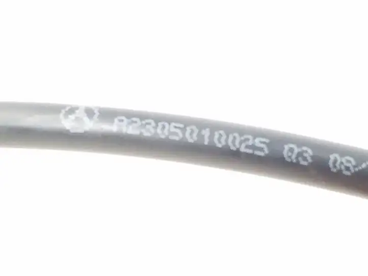 Mercedes-Benz SL R230 (2001 - 2012) A2305010025 Трубка подачи воздуха — фото 4