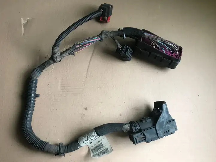 Opel Astra H (2004 - 2009) 55352065 Прочая электропроводка — фото 1