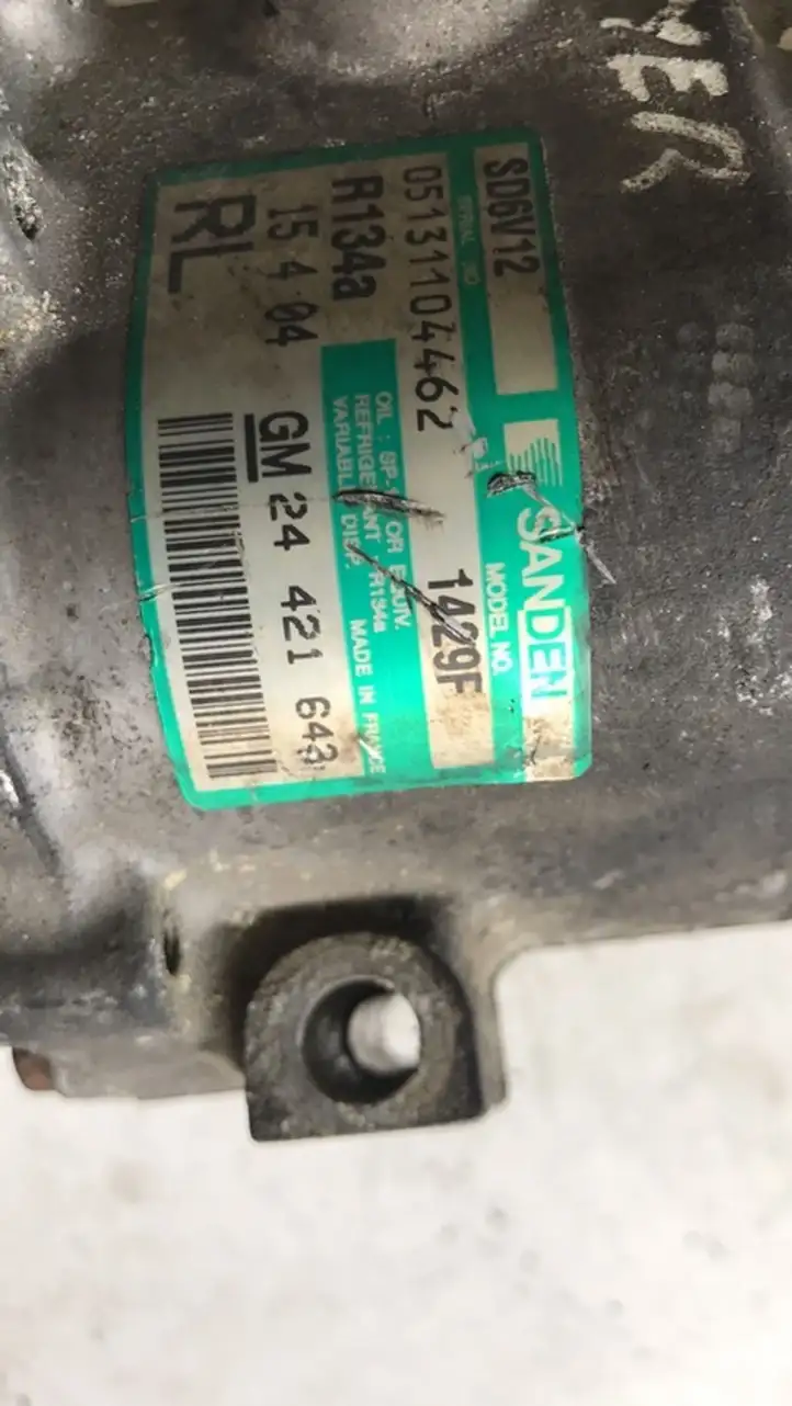 Opel Meriva A (2006 - 2010) 24421643 Компрессор (насос) кондиционера воздуха — фото 2