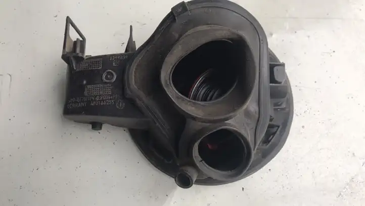 Opel Zafira C (2014 - 2016) 13399839 Крышка топливного бака — фото 3
