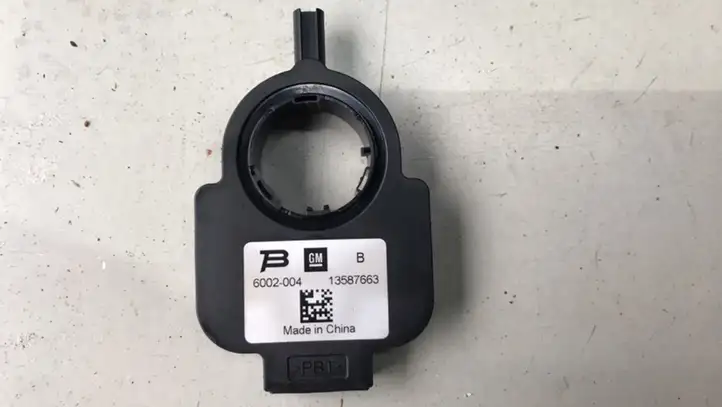 Opel Zafira C (2014 - 2016) 13587663 Контактное кольцо SRS — фото 1