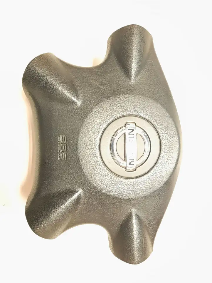 Nissan X-Trail T30 (2001 - 2007) Подушка безопасности руля — фото 1