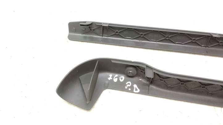 Seat Toledo II (1M) (1998 - 2006)  1J0881088D Отделка лыжи переднего сиденья пассажира
