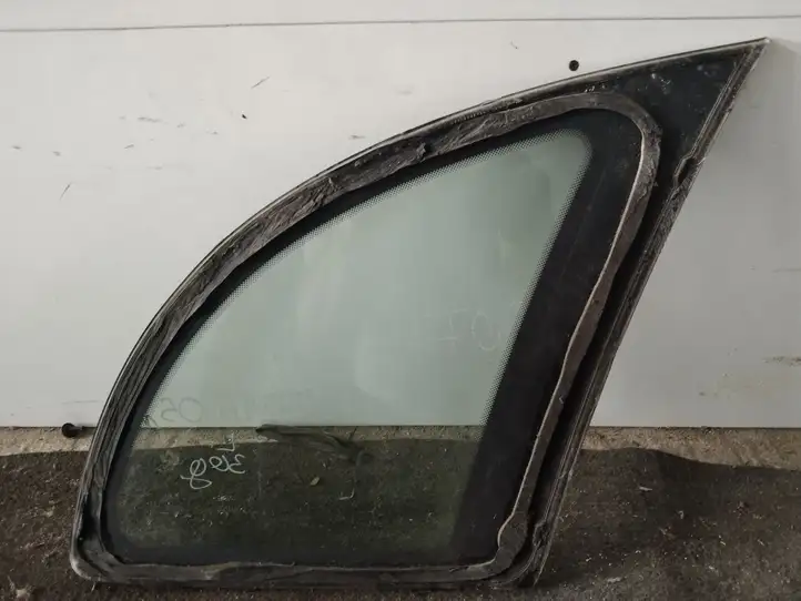 Opel Meriva A (2002 - 2006) Заднее боковое стекло — фото 2