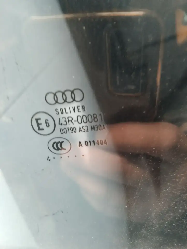 Audi A6 S6 C5 4B (2001 - 2004) Стекло задней двери — фото 3
