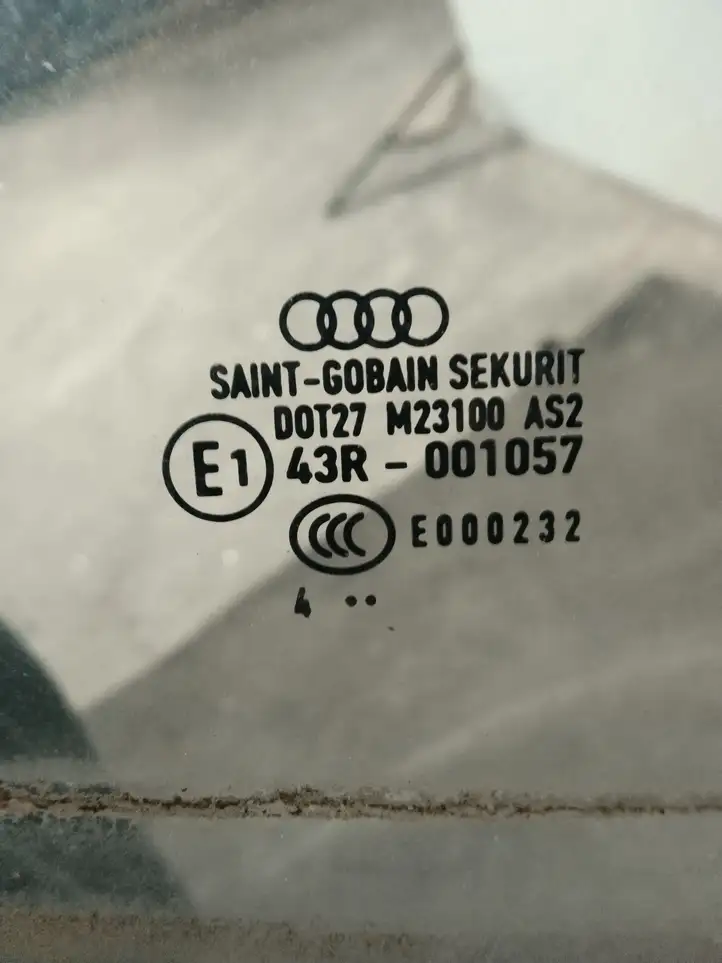 Audi A4 S4 B6 8E 8H (2000 - 2006) Стекло задней двери — фото 3