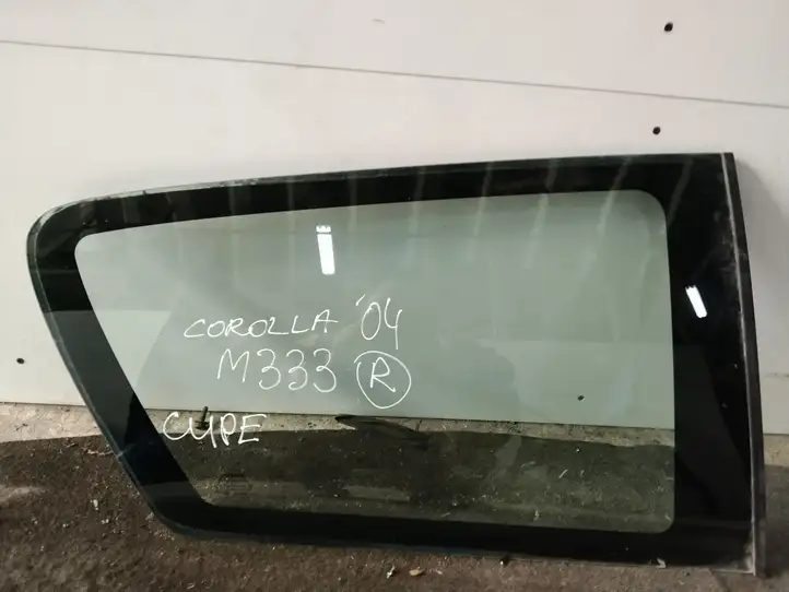 Toyota Corolla E120 E130 (2004 - 2007) Заднее боковое стекло — фото 1