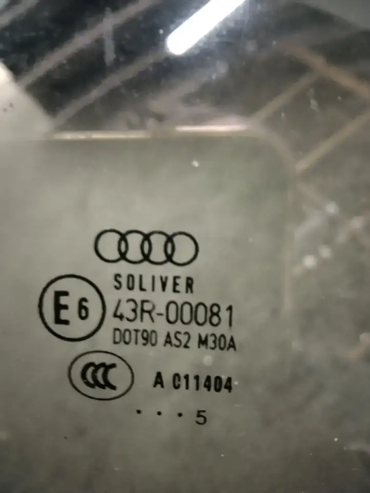 Audi A6 S6 C6 4F (2004 - 2008) Стекло задней двери — фото 2