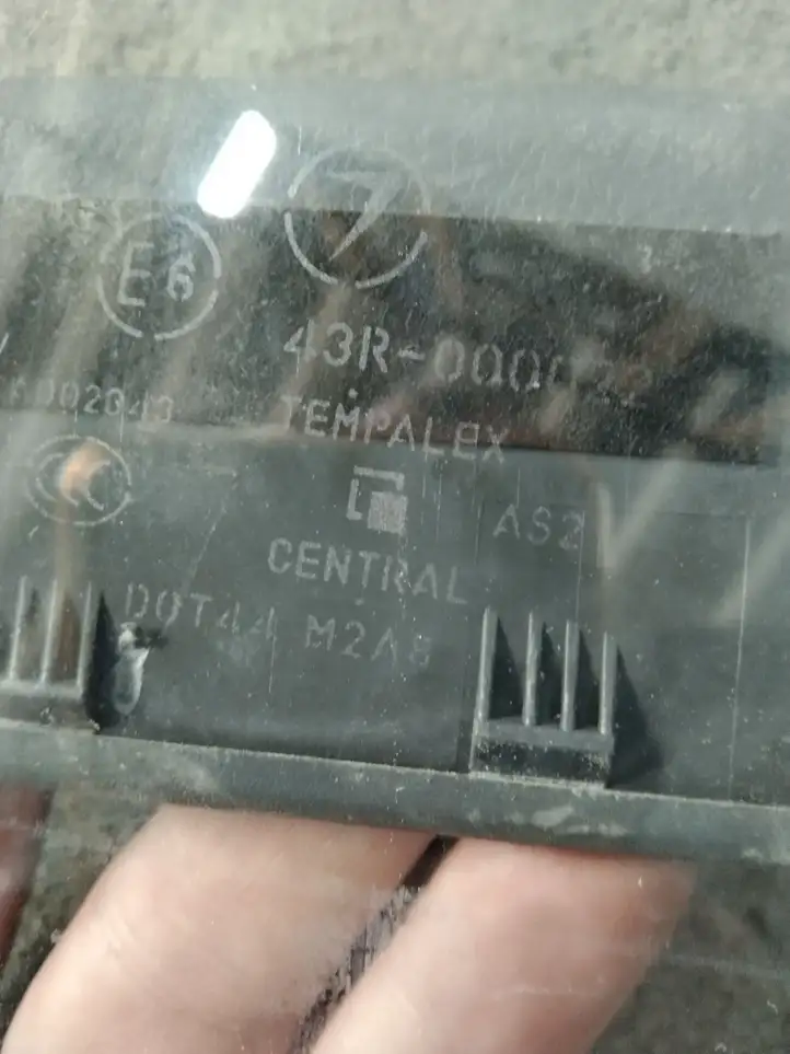 Subaru Forester SG (2006 - 2008) Стекло задней двери — фото 2
