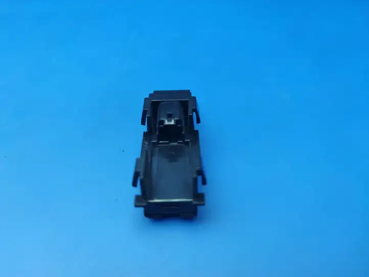 Jaguar XF (2007 - 2015) 8X23060D20AC Ручка бардачка — фото 7