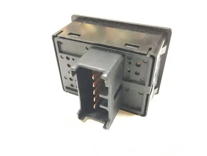 Suzuki Liana (2001 - 2004) Включатель зеркал — фото 3