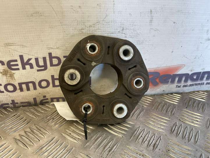 BMW 1 E81 E87 (2004 - 2011)  7527392 Демпфер кардана