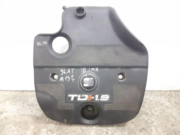 Seat Ibiza II (6k) (1999 - 2002) Крышка двигателя декоративная — фото 1