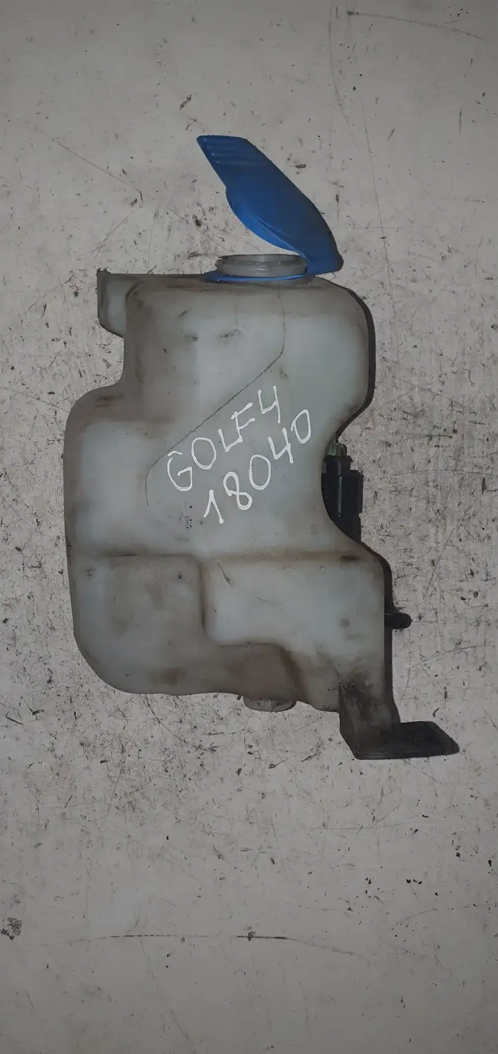 Volkswagen Golf IV (1998 - 2005) 1JO955453B Бачок омывателя стекла — фото 4