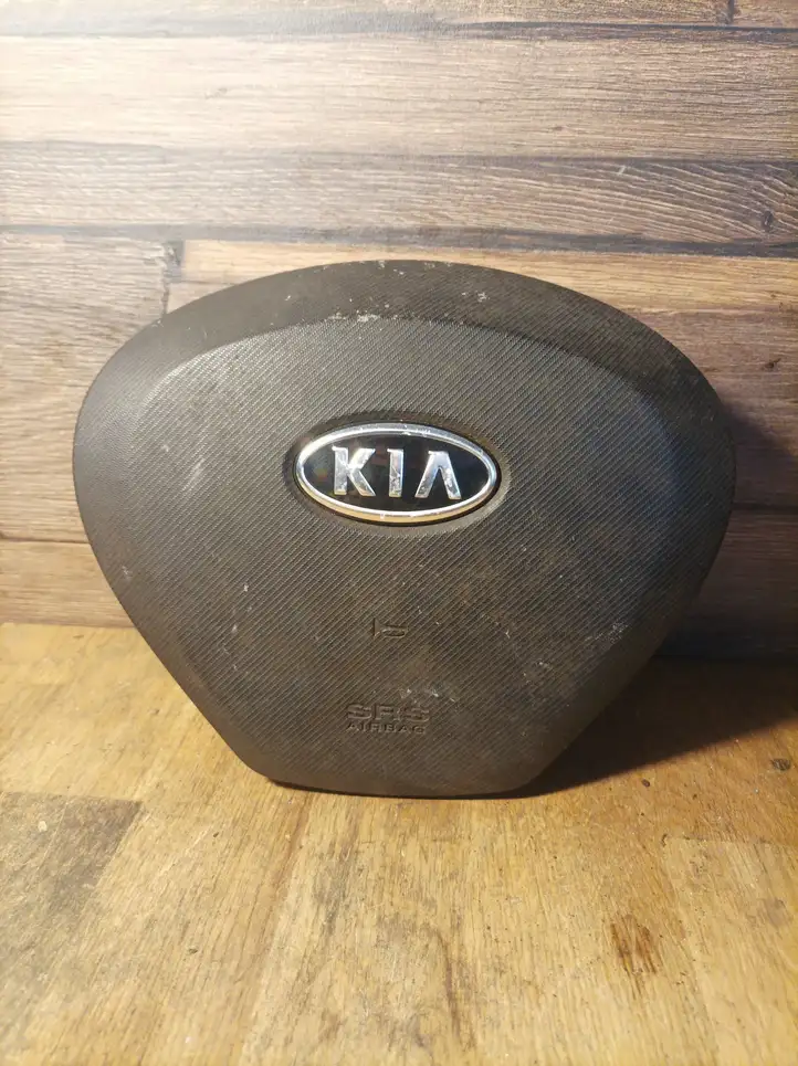 Kia Ceed (2006 - 2010) Подушка безопасности руля — фото 1