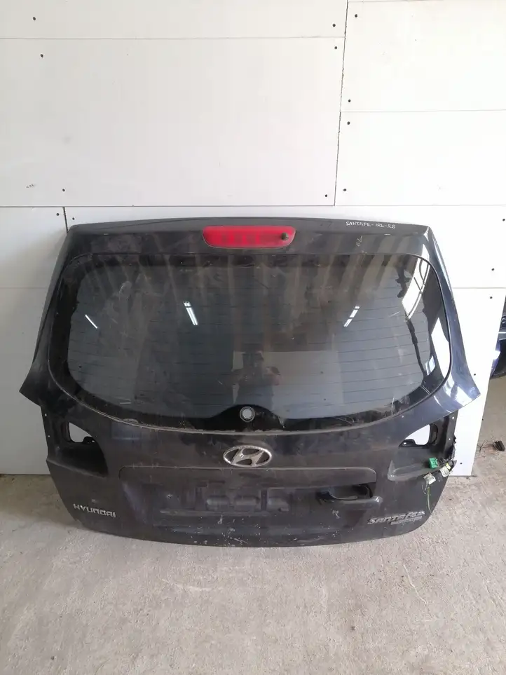 Hyundai Santa Fe (2005 - 2009) Крышка багажника — фото 1