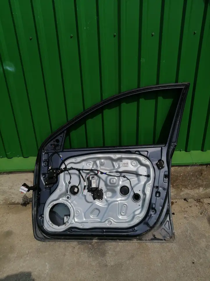 Kia Ceed (2006 - 2010) Дверь — фото 3