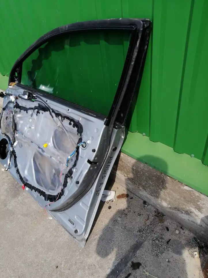 Toyota Avensis T250 (2006 - 2009) Дверь — фото 6