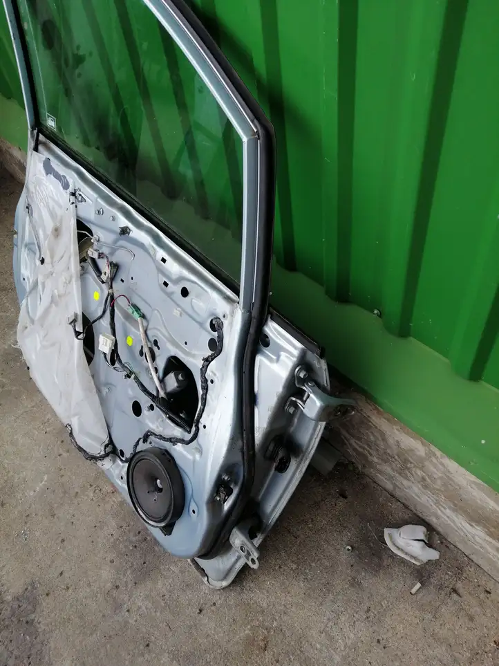 Honda Jazz (2004 - 2008) Дверь — фото 5