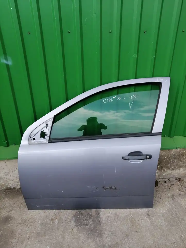 Opel Astra H (2004 - 2009) Дверь — фото 1