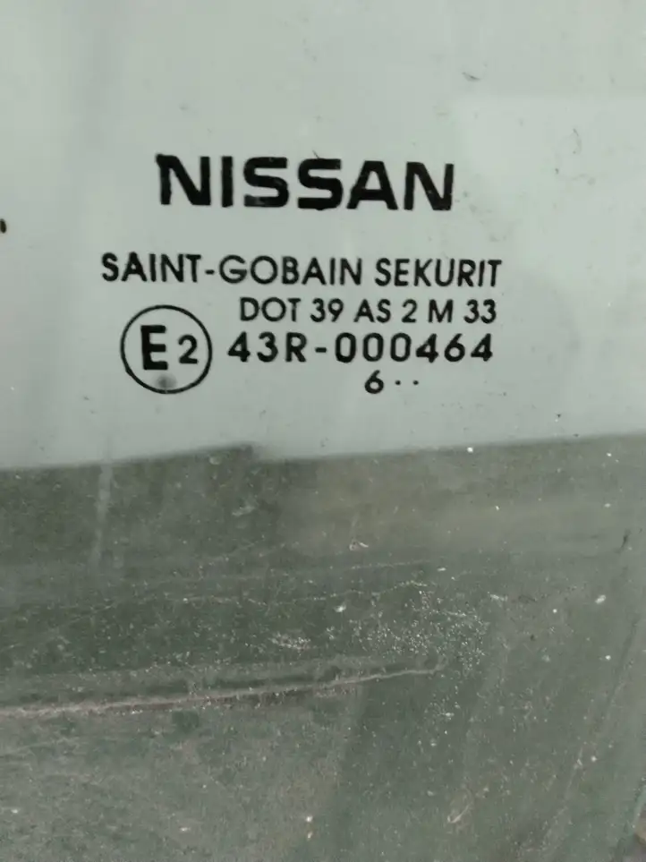 Nissan Note (E11) (2006 - 2014) Стекло передней двери — фото 3