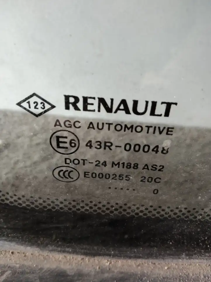 Renault Megane III (2009 - 2016) Заднее боковое стекло — фото 2